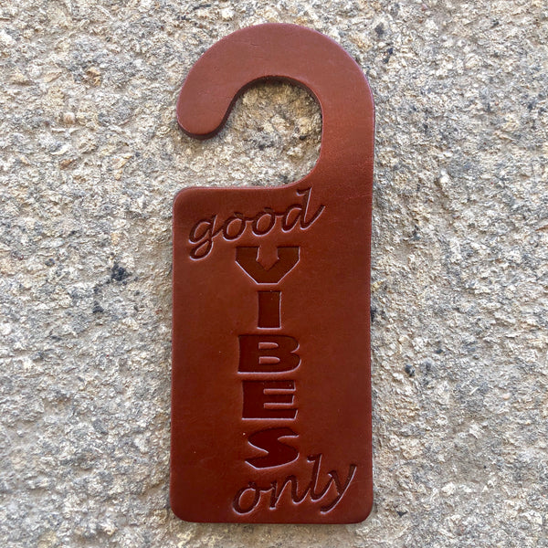 Good Vibes Only Air Flair Door Hanger