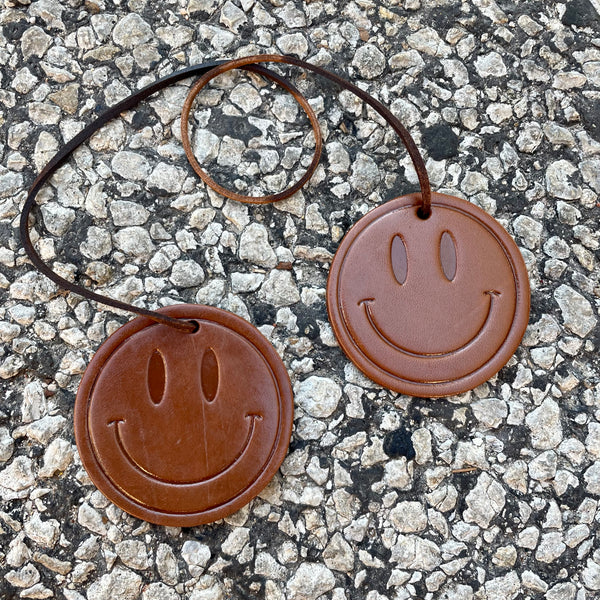 Double Smiley Face Air Flairs