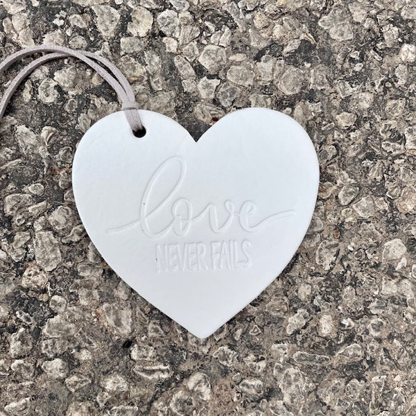 Love Never Fails Heart Air Flair – Callahan Leatherpress